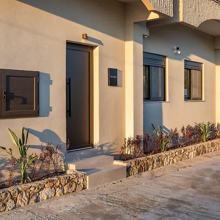 Luxury Homes - Nicole * Lambi (Kos)