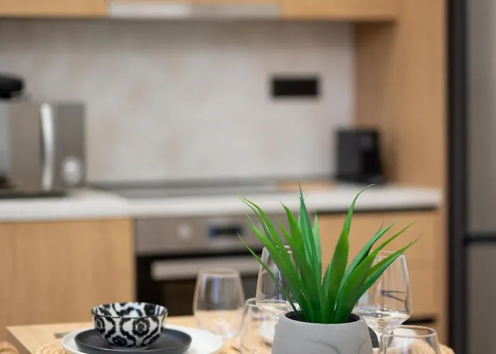 Luxury Homes - Nicole Lambi (Kos)