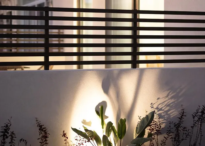 Luxury Homes - Nicole *