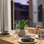 Luxury Homes - Nicole لامبي
