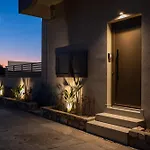 Luxury Homes - Nicole شقة لامبي