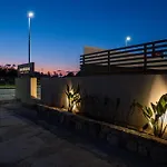 Luxury Homes - Nicole شقة